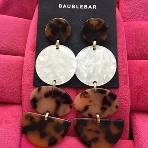 Fun Tortoise and Pearl Design Plastic Earrings